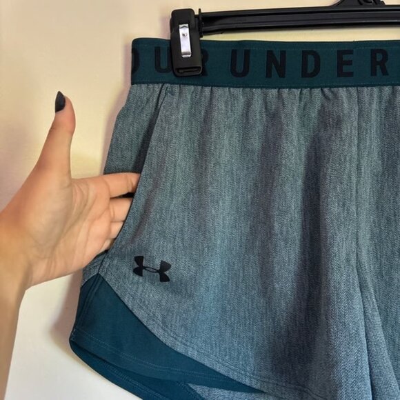 Under Armour Loose Fitting Shorts Heat Gear - Picture 1 of 5